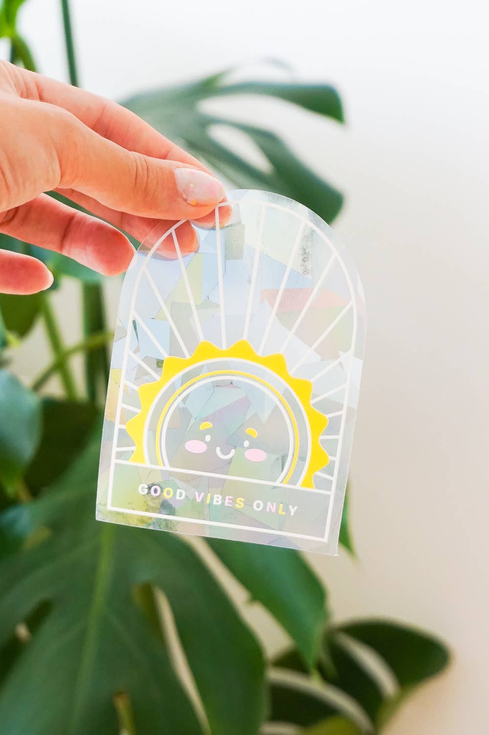 Villem Vikerkaare päikesepüüdja kleebis "Good Vibes Only" Creative Goodie