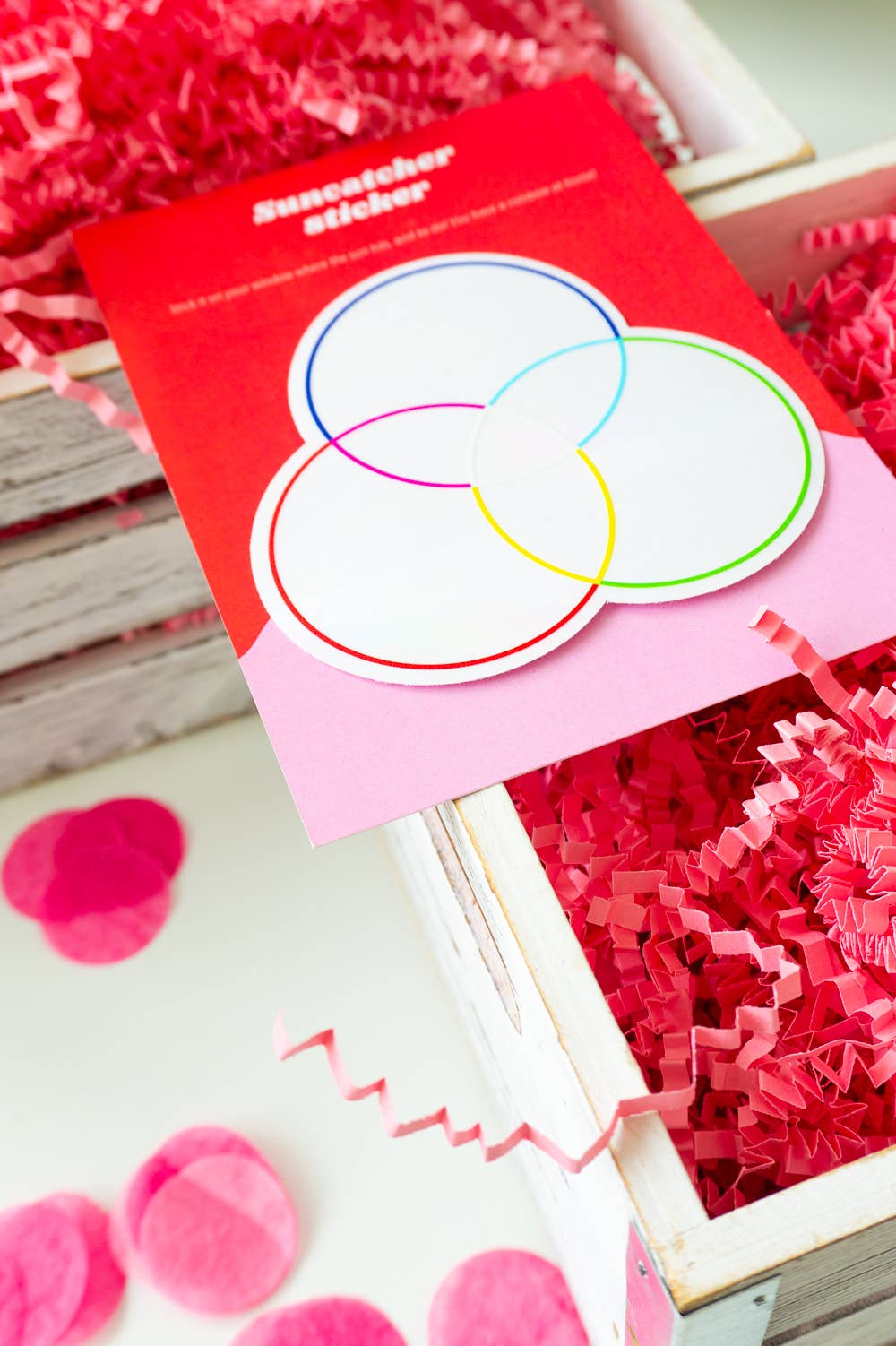 Villem Vikerkaare päikesepüüdja kleebis "RGB" Creative Goodie