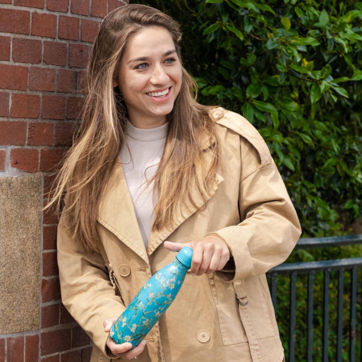 Villem IZY termospudel Almond Blossom Van Gogh 500ml IZY Bottles