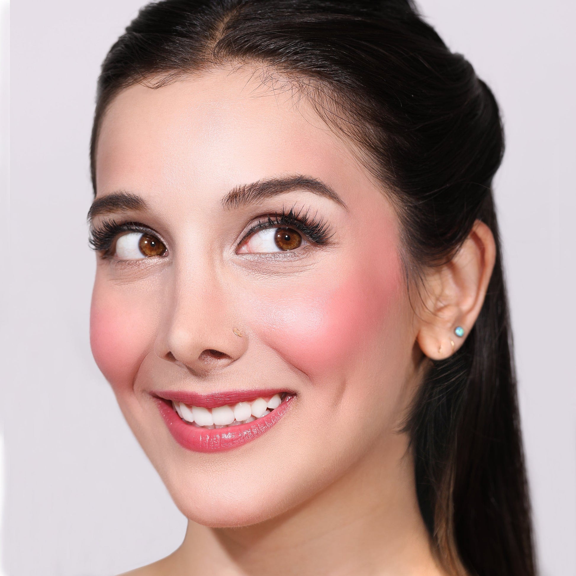 Villem MOIRA Love Steady Liquid Blush 007 Trust MOIRA