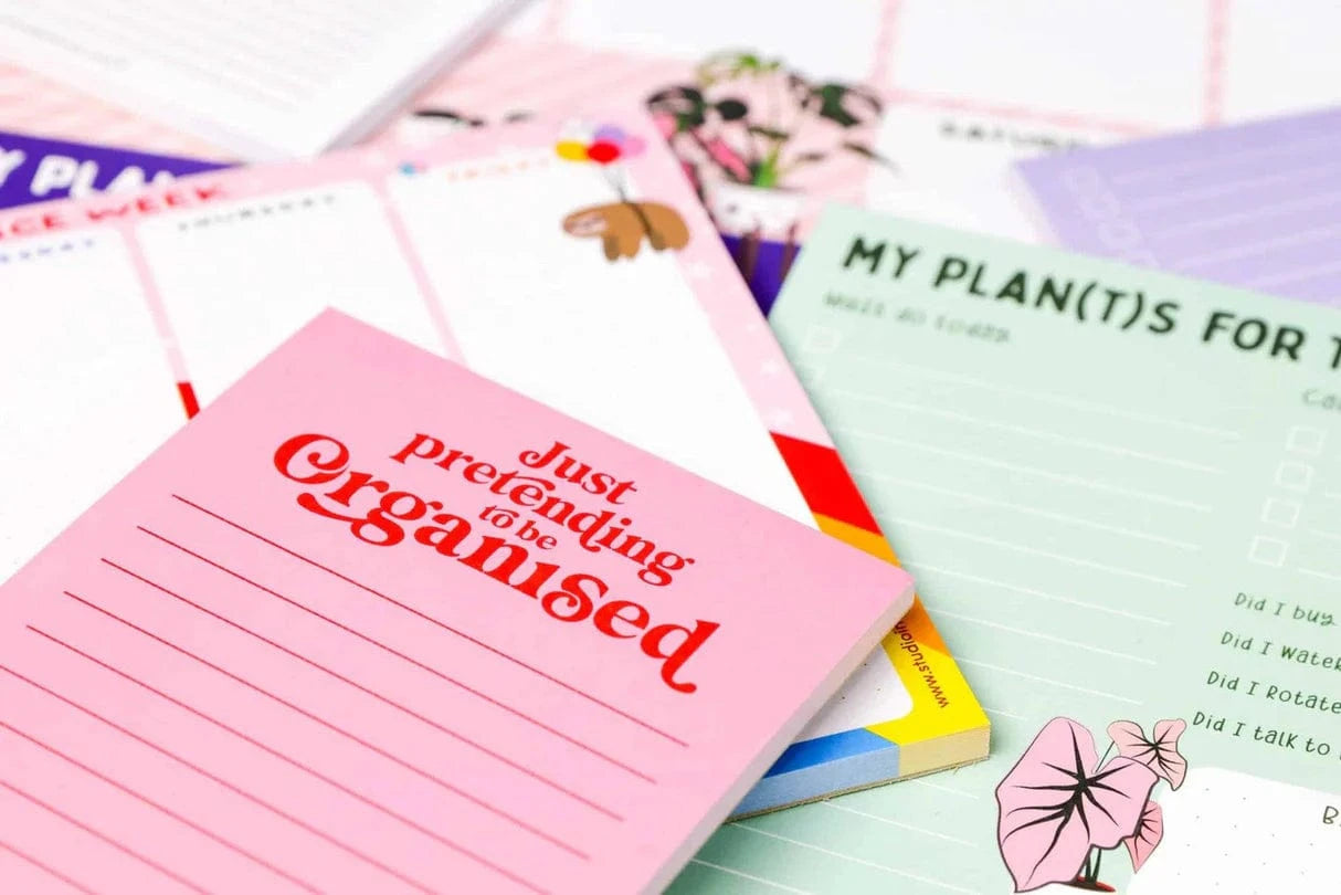 Villem To do list märkmepaber 10×21 cm - “Just Pretending to be Organised” Studio Inktvis