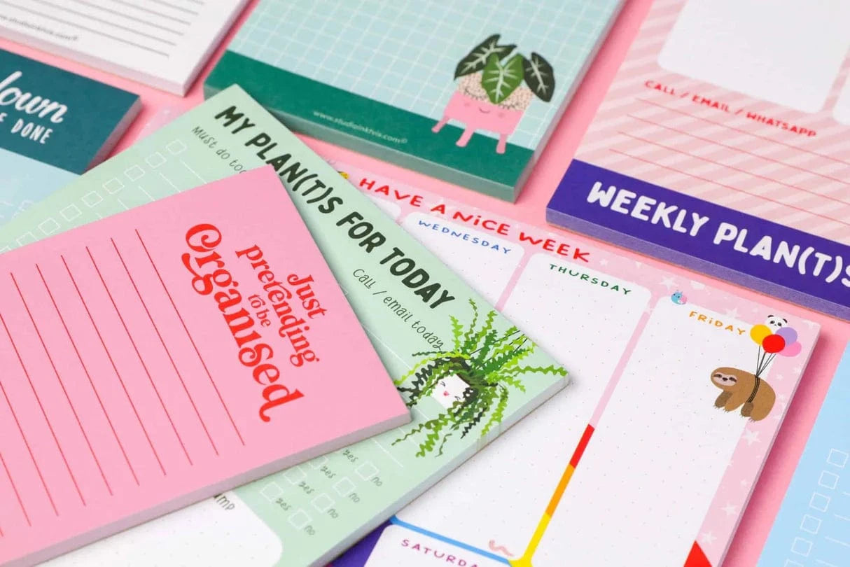 Villem To do list märkmepaber 10×21 cm - “Just Pretending to be Organised” Studio Inktvis