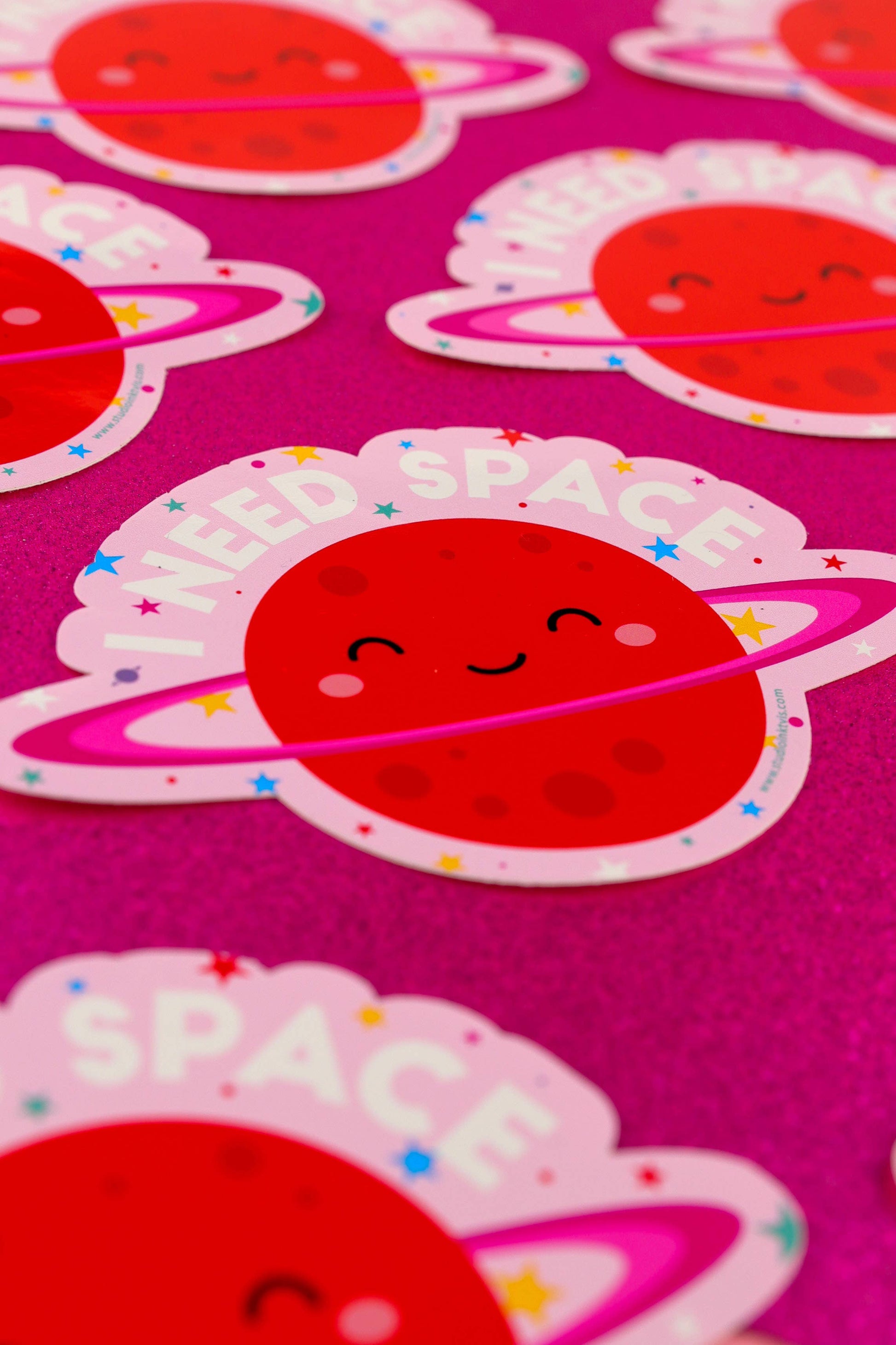 Villem Vinüülkleebis – “I Need Space” Studio Inktvis